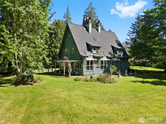9.5 Acre Property