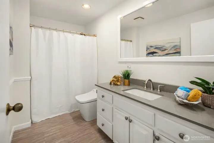 Upstairs Bath