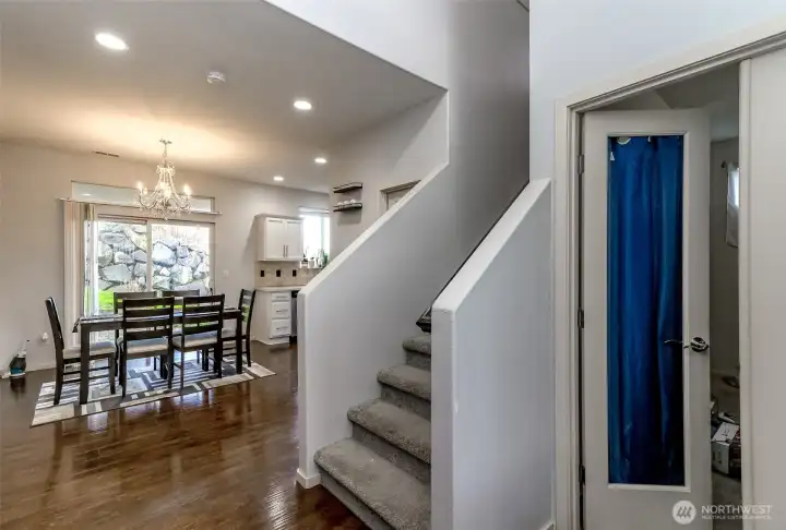 Entryway into Kitchen