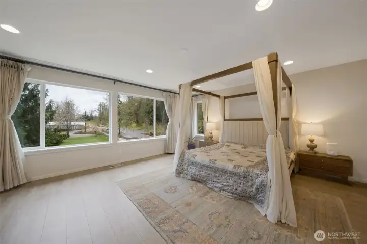 Expansive master bedroom