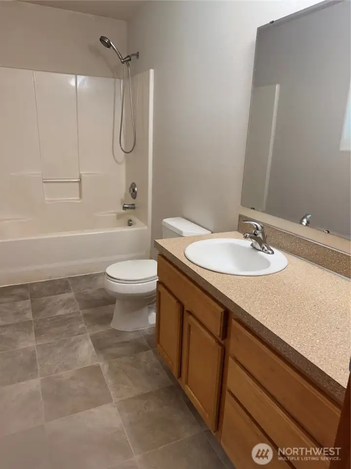 Primary bath