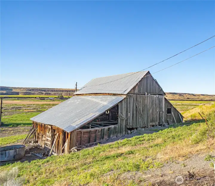 Barn Barn