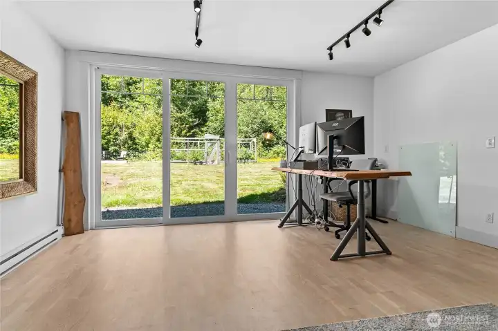 Main floor: bedroom, office, gym, etc.