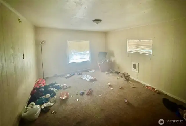 Duplex upper 2nd BR