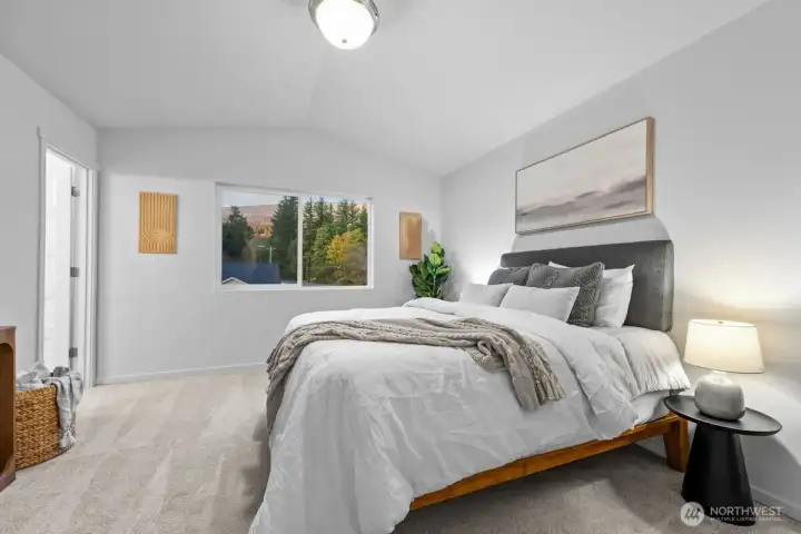 Photographs are for illustrative purposes only. Features, finishes, interior/exterior colors, landscaping and floorplan shown may vary from actual homes built.