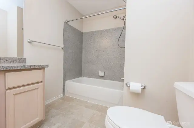 2nd primary bathroom