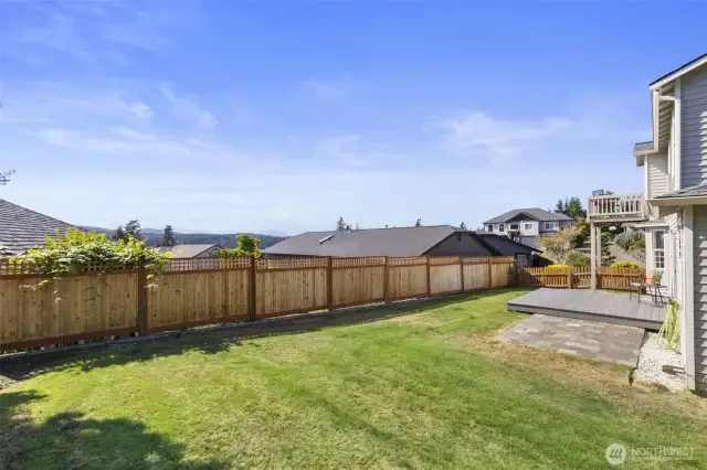 Huge yard!