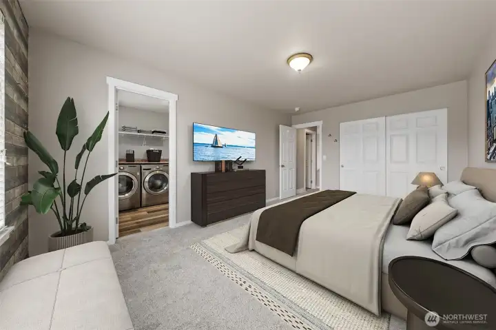 Spacious bedroom with continental bathroom through the laundry room