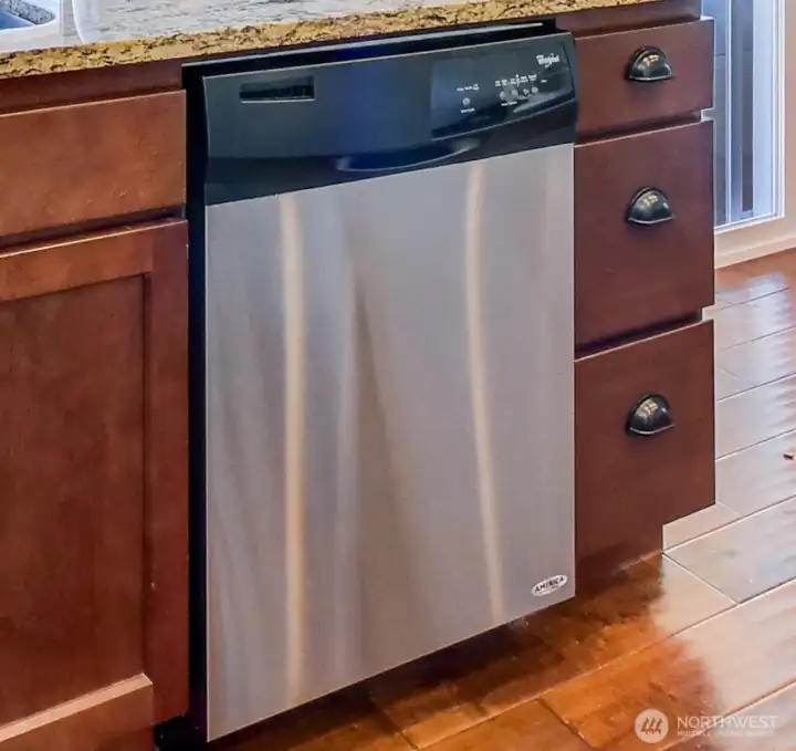 This is the dishwasher that is now in the home