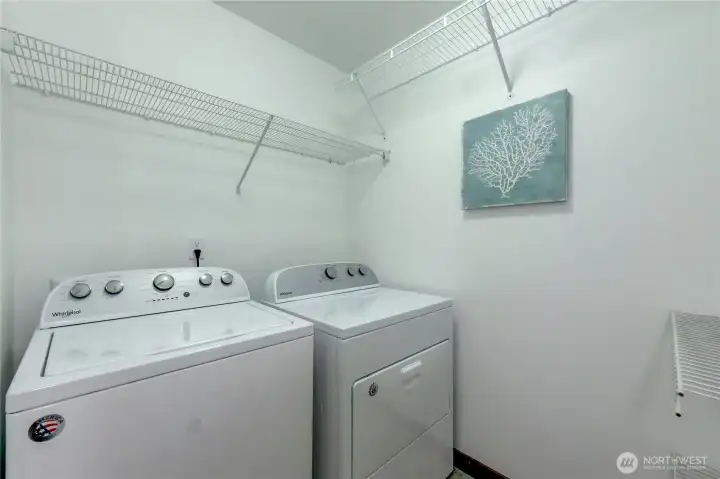 This is the washer/dryer set that is now in the home