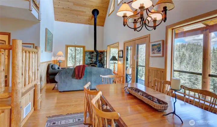 Open floor plan flows well between living, dining and kitchen. Also connects well to the deck and screened in porch. Open floor plan flows well between living, dining and kitchen. Also connects well to the deck and screened in porch.