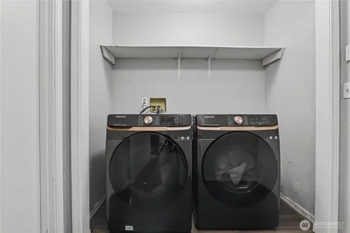 Full size washer/dryer