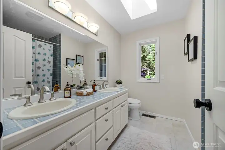 Main bath Main bath