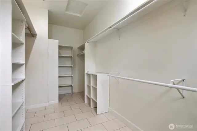 Primary bedroom large walk-in closet with organizers!