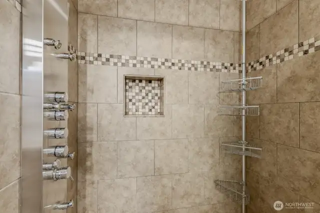 8 jet shower panel
