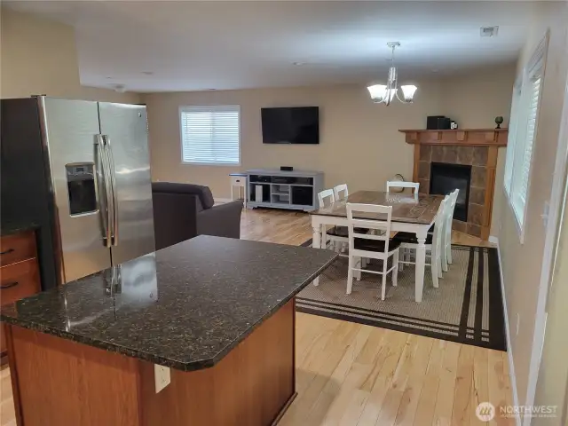Kitchen with island