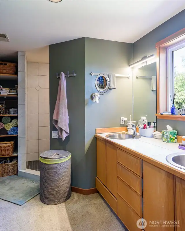 Master Bath
