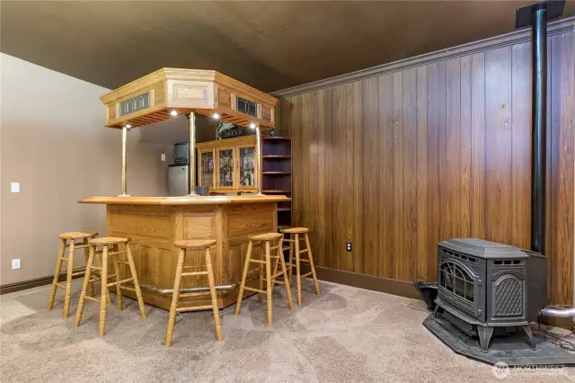 Bar goes with seller but the pellet stove stays!
