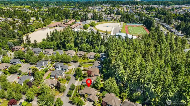 Chestnut Highlands is a very highly desired neighborhood of John Buchan homes. Very friendly neighbors and easy access to 405
