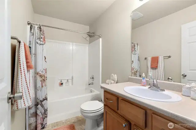 Full Bathroom upstairs