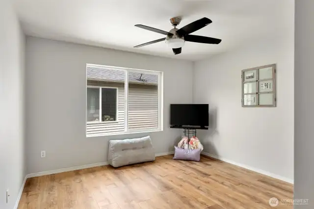 Upstairs Bedroom 2