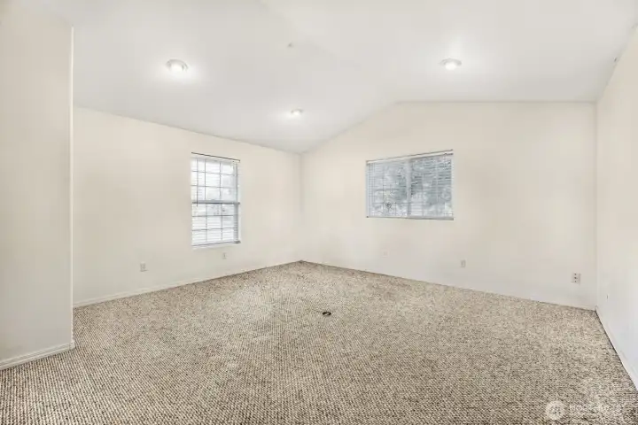 Another view of the bonus room.