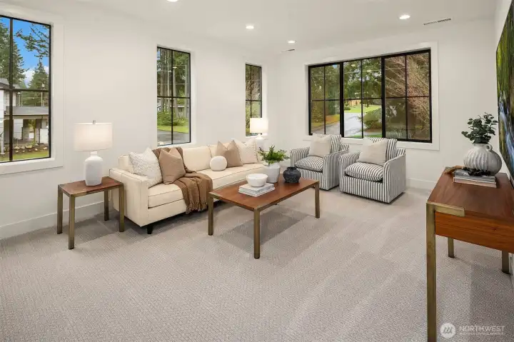 Flexible upper level bonus space