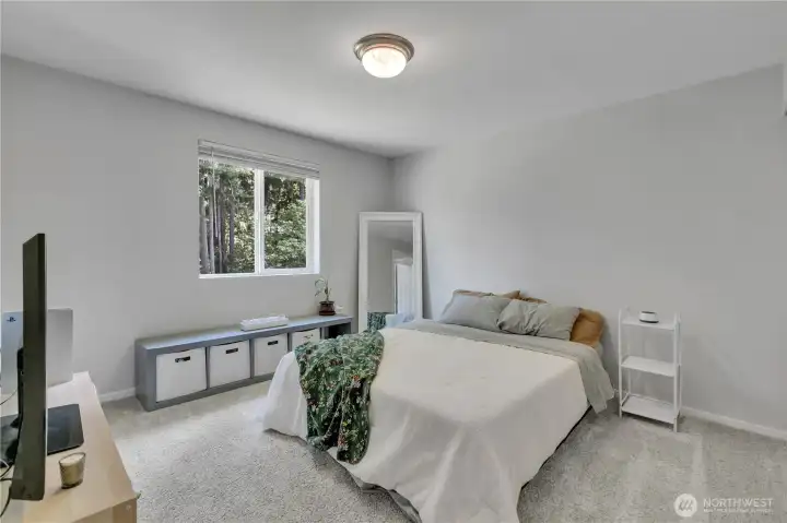 large size 2nd bedroom