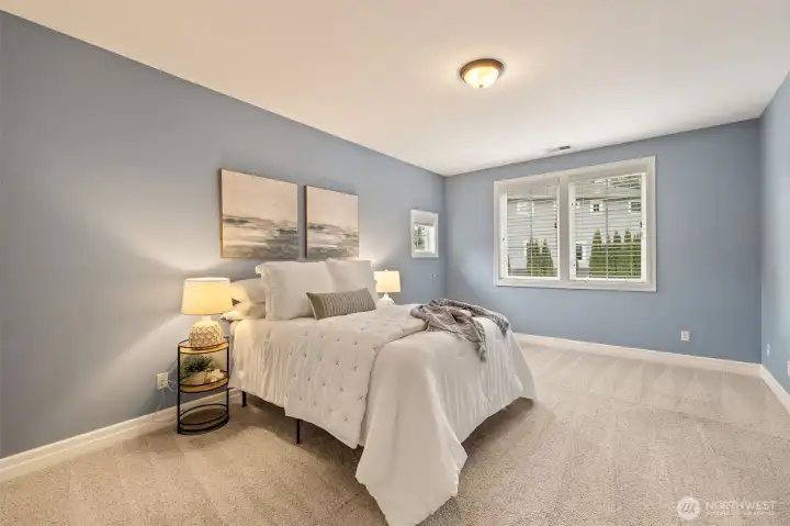 Second upstairs bedroom with attached Jack-n-Jill bath.