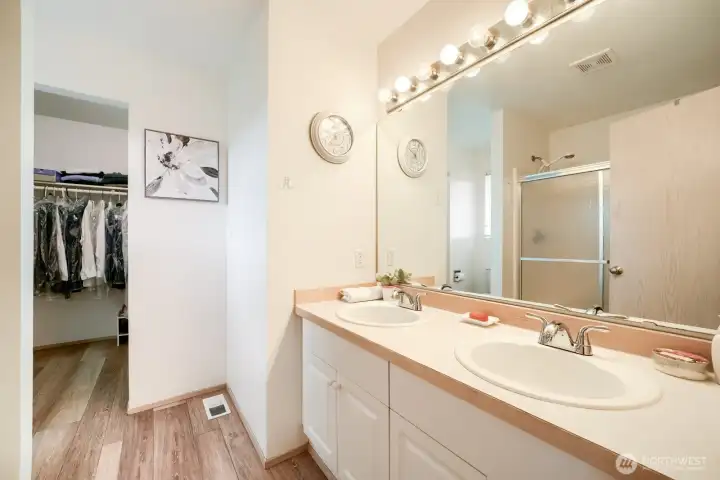 Lots of room for shared counter space. Big walk-in closet.