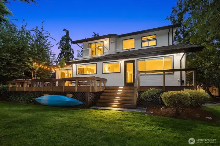 Imagine entertaining on your deck after an evening boat ride or paddle!