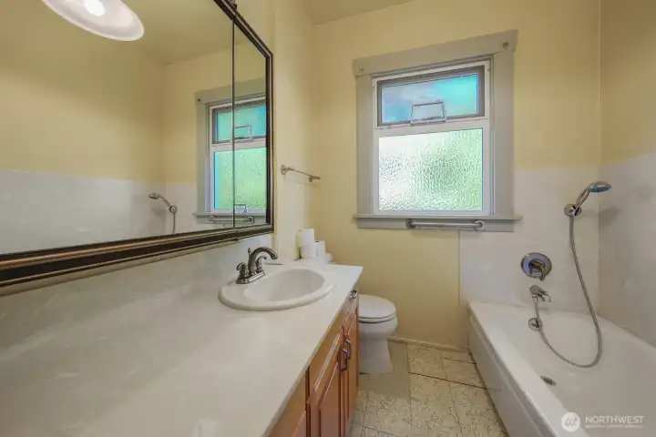Full bath on main level Full bath on main level