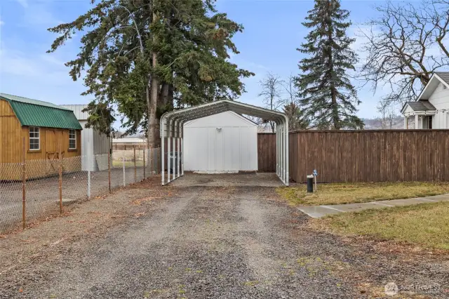 Carport