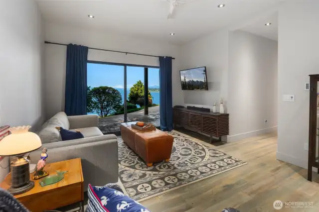 Lower Bonus/Media Room~