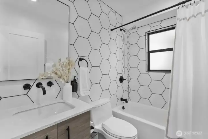 Full bath on the main floor
