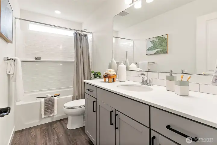 Upstairs full bedroom