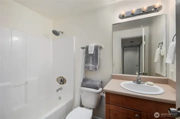 Full Bath off private hallway