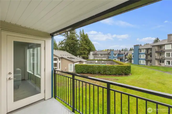 Lovely green coutyard view from the patio