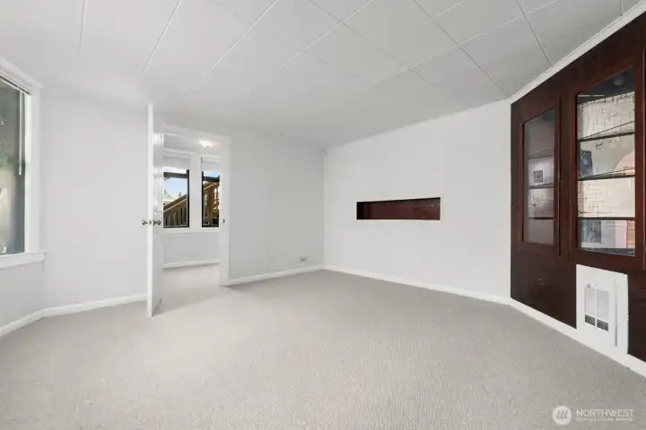 Lower Unit - Living Room