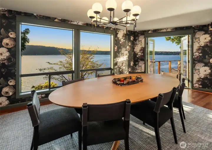 View dining room