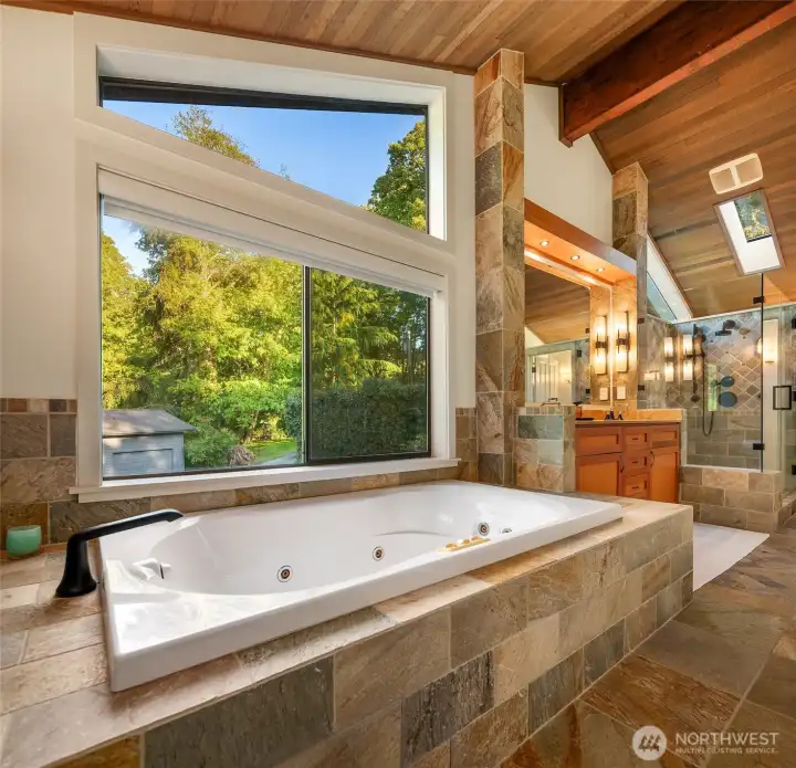 Primary bath