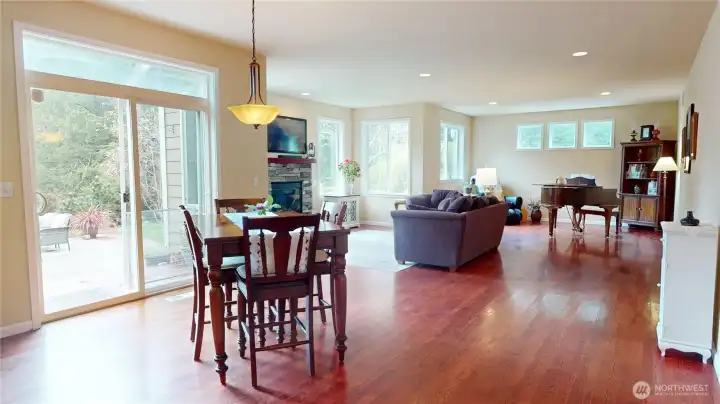 Keeping with the open concept, the family room is conveniently found just beyond the breakfast nook