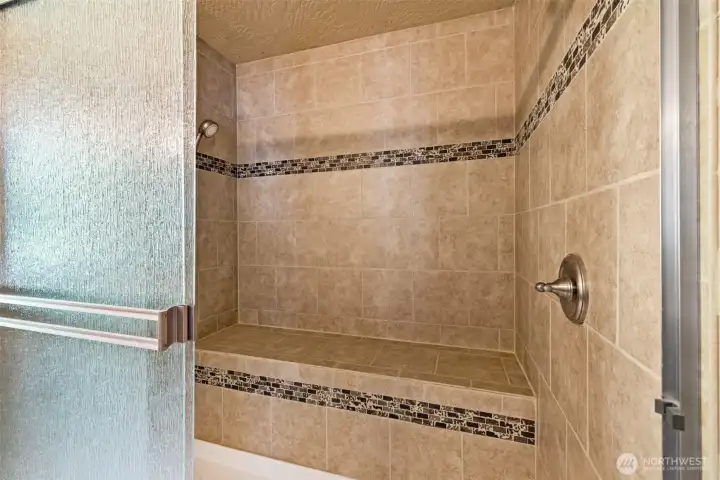 Beautiful title work!