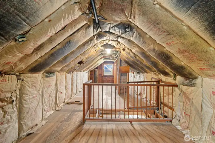Additional Unfinished Attic Space