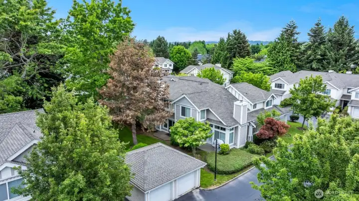 Peaceful, well-maintained neighborhood setting with a true sense of arrival.