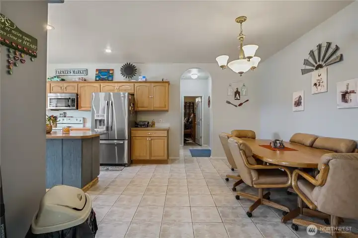Gather for meals while enjoying rural views.