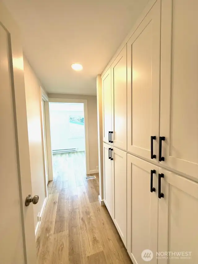 storage custom cabinets in primary