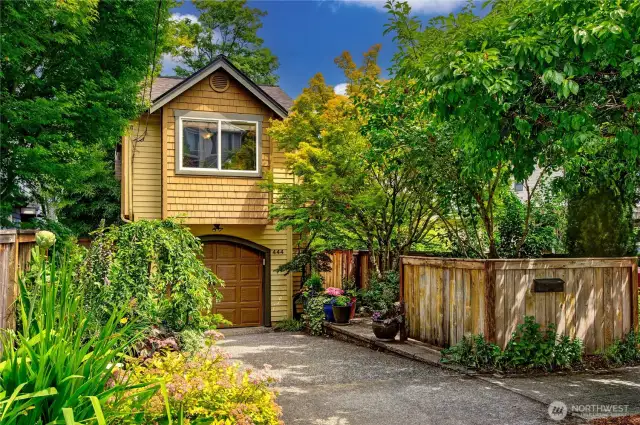 Welcome to 444 26th Ave E!