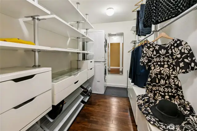 Upper suite walk in closet