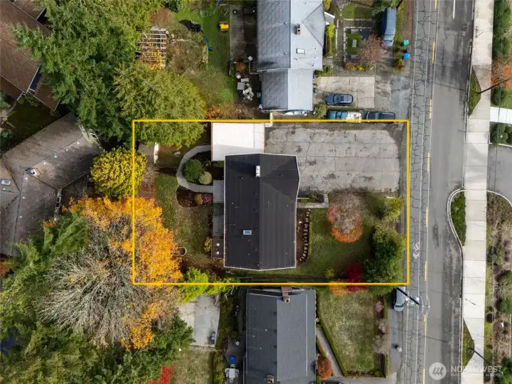Yellow Boundary Lines are Approximated - Buyer to Verify
